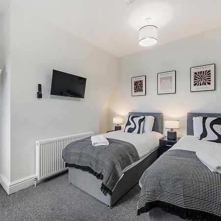 Anfield Cosy Stays - Air Host & Stay - Sleeps 14 Liverpool Dış mekan fotoğraf