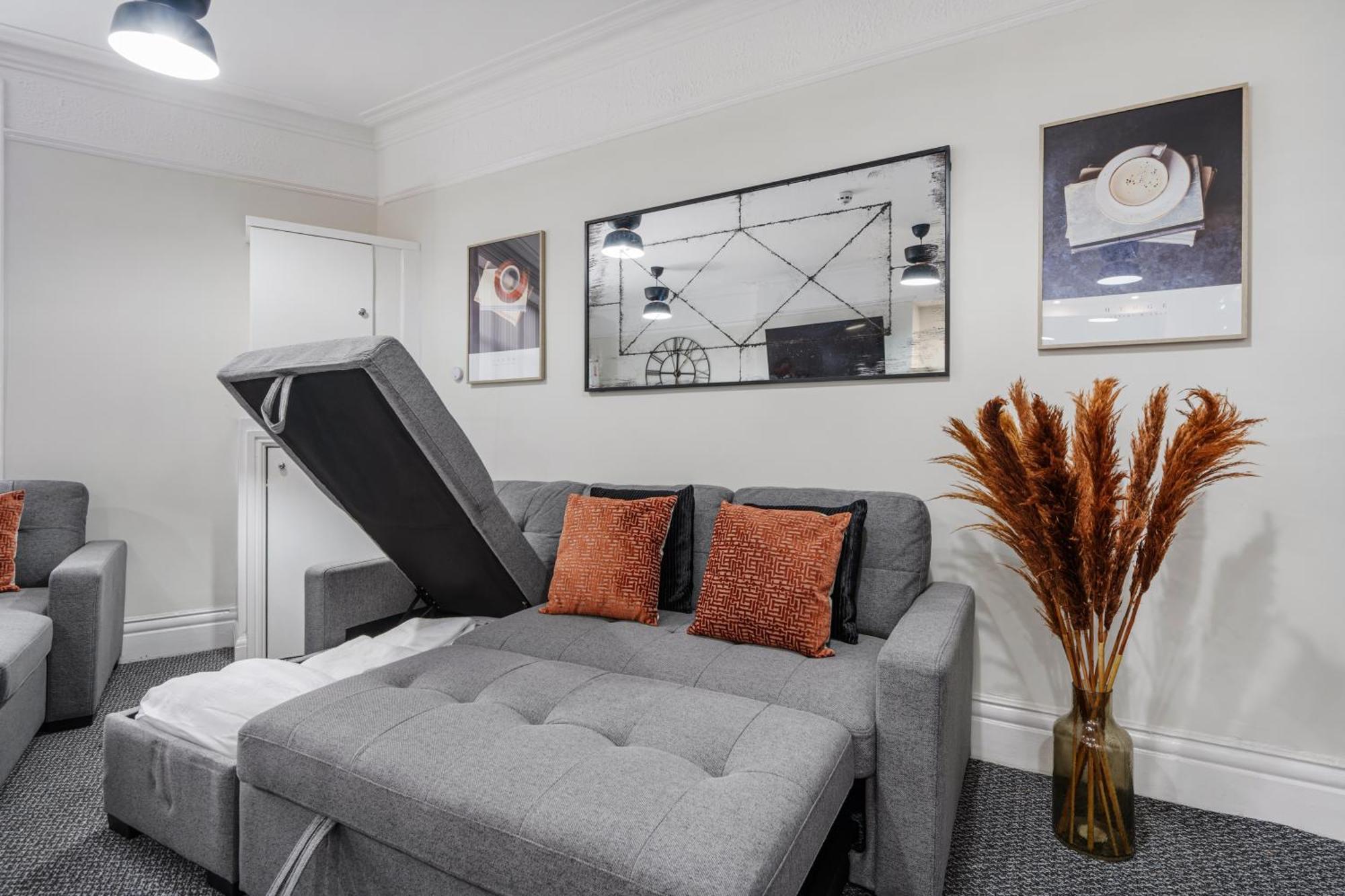 Anfield Cosy Stays - Air Host & Stay - Sleeps 14 Liverpool Dış mekan fotoğraf
