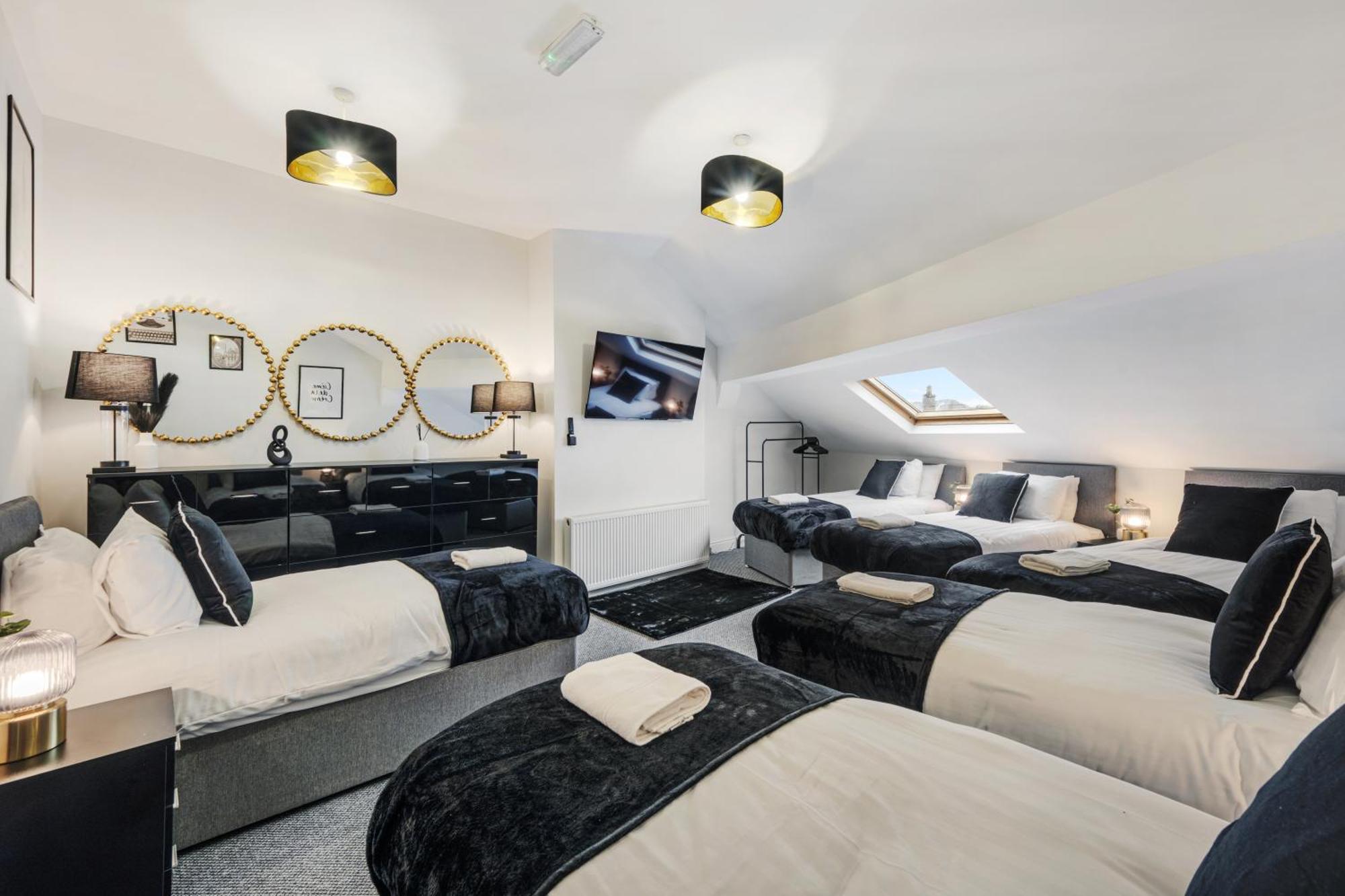 Anfield Cosy Stays - Air Host & Stay - Sleeps 14 Liverpool Dış mekan fotoğraf