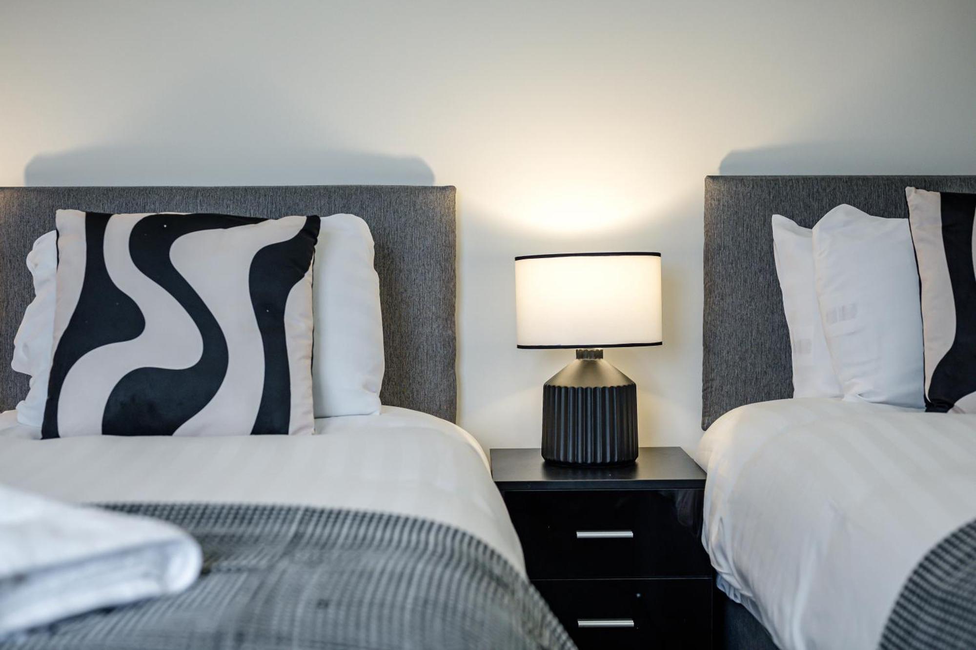 Anfield Cosy Stays - Air Host & Stay - Sleeps 14 Liverpool Dış mekan fotoğraf