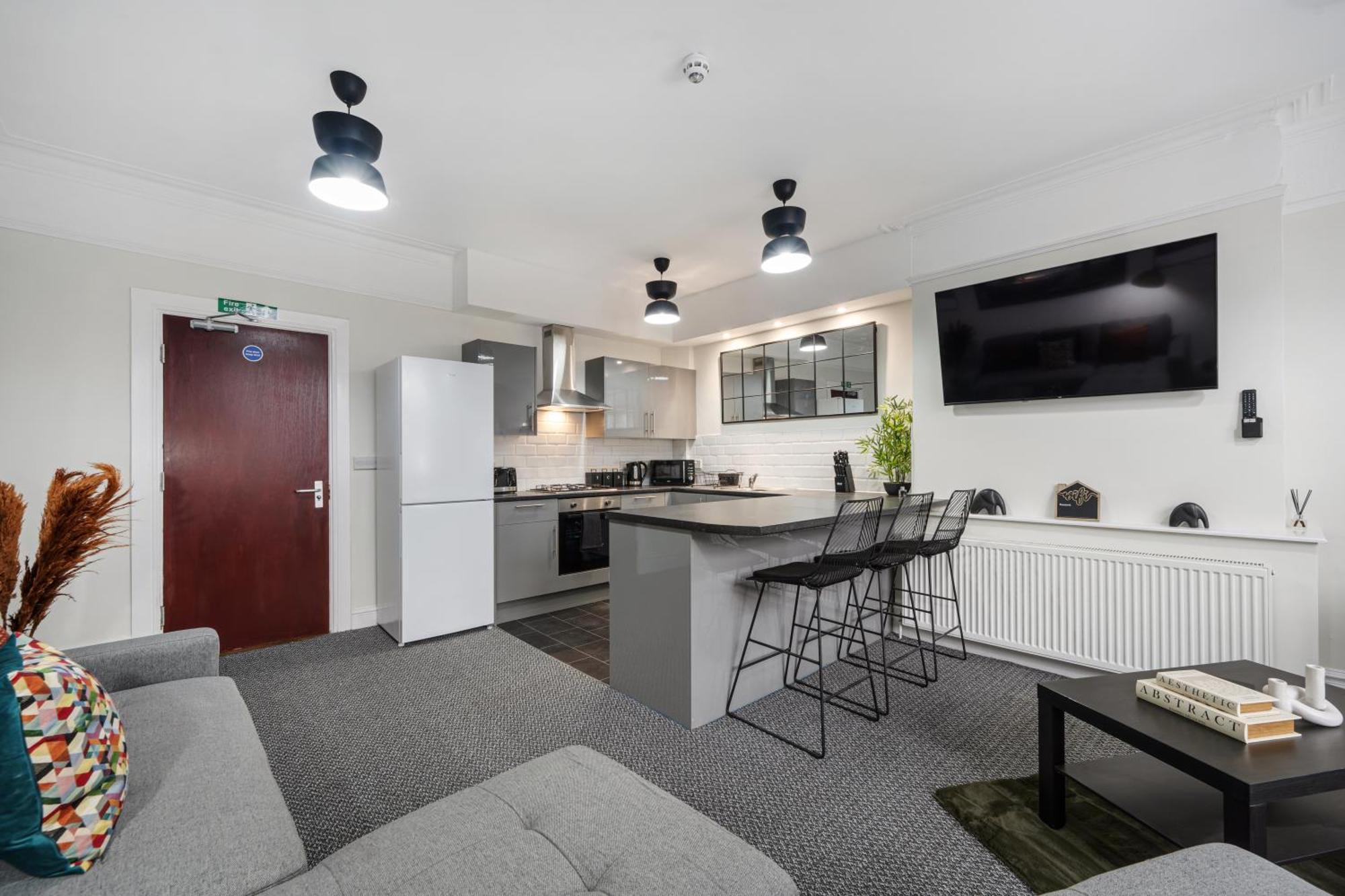 Anfield Cosy Stays - Air Host & Stay - Sleeps 14 Liverpool Dış mekan fotoğraf